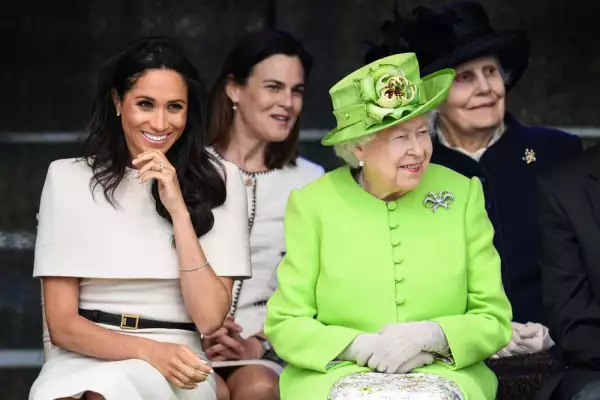 Samantha Cohen, Meghan Markle y la reina Isabel II