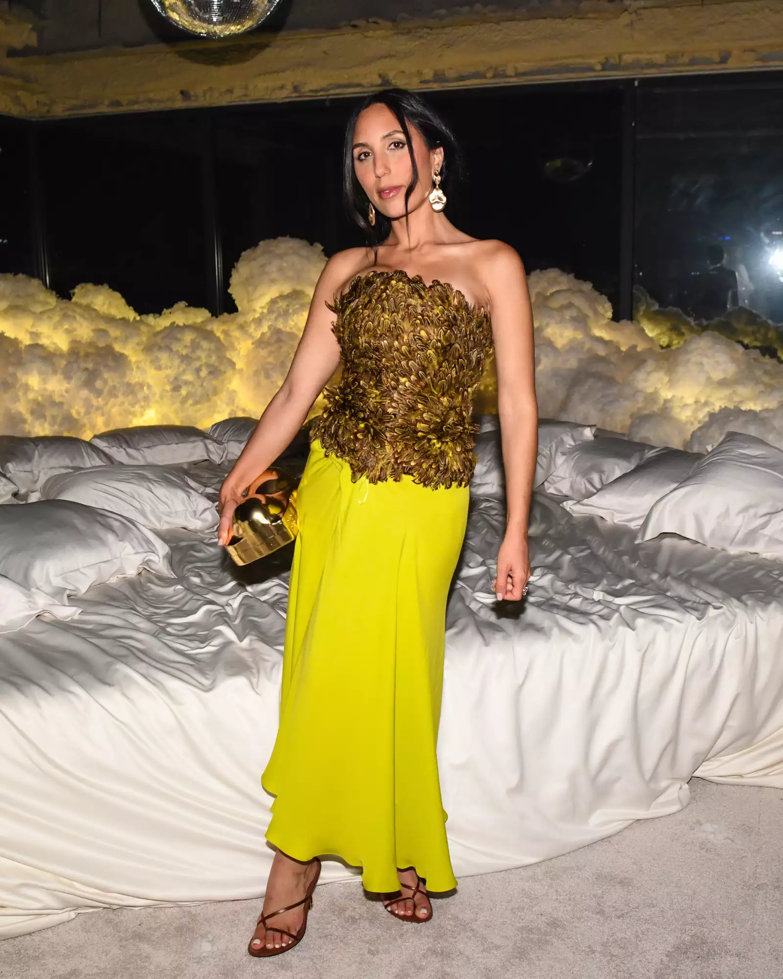 APRESMET 2: PRESENTED BY CARLOS NAZARIO, EMILY RATAJKOWSKI, FRANCESCO RISSO, PALOMA ELSESSER, RAUL LOPEZ, RENELL MEDRANO AND WSA