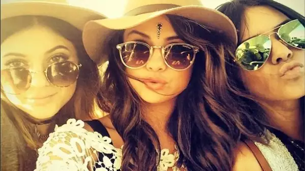 Kylie Jenner, Selena Gomez, Kendall Jenner.