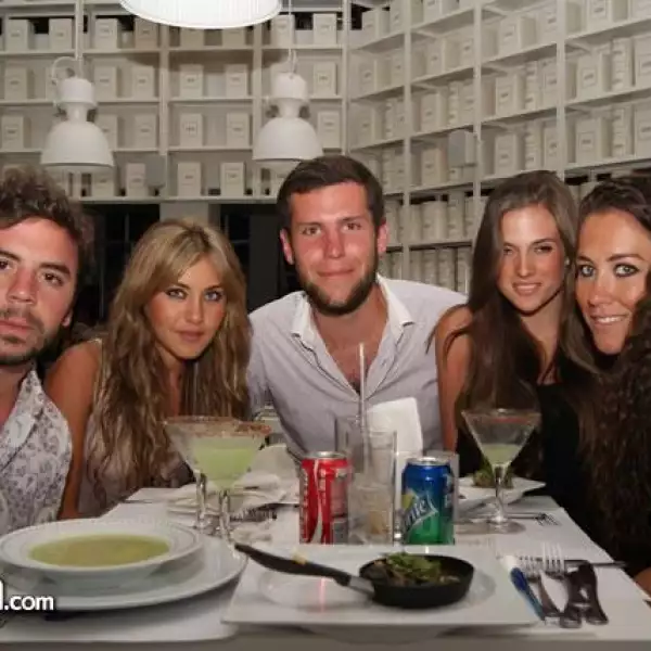 Abraham Zárate,Lorena Navarro,Marco Lemus,Mariana Estrada y Estefanía Lemus.