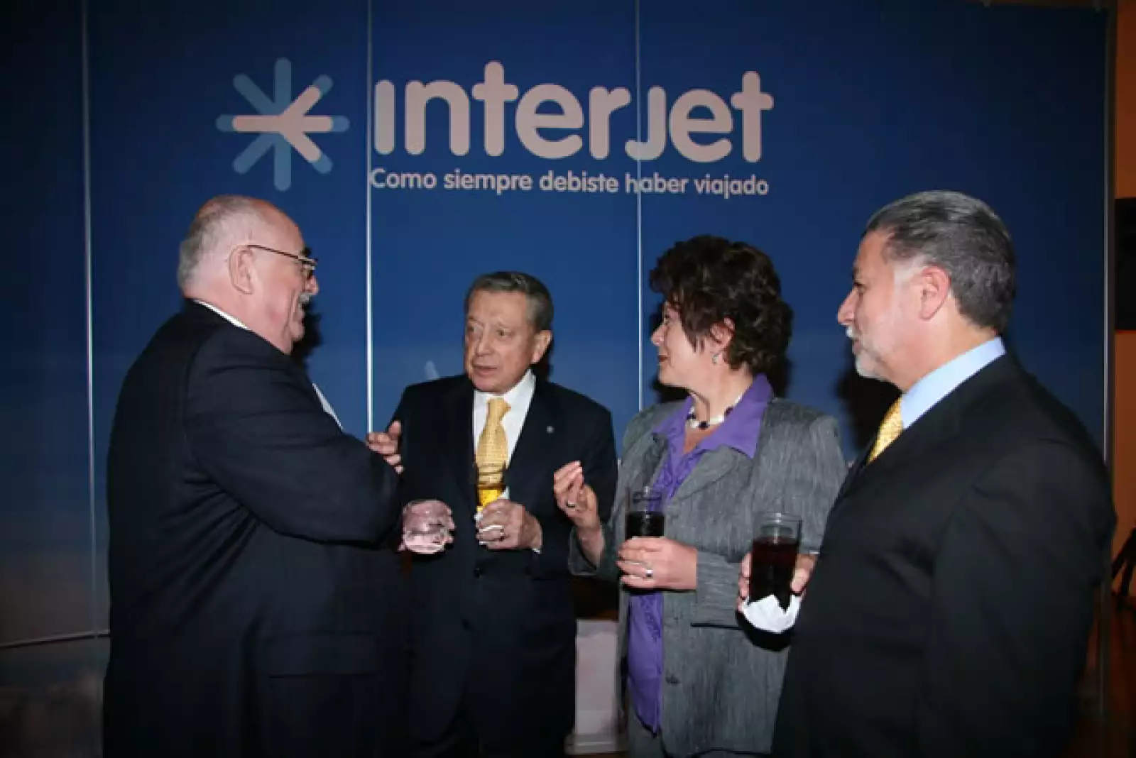 Tercer Aniversario de Interjet.