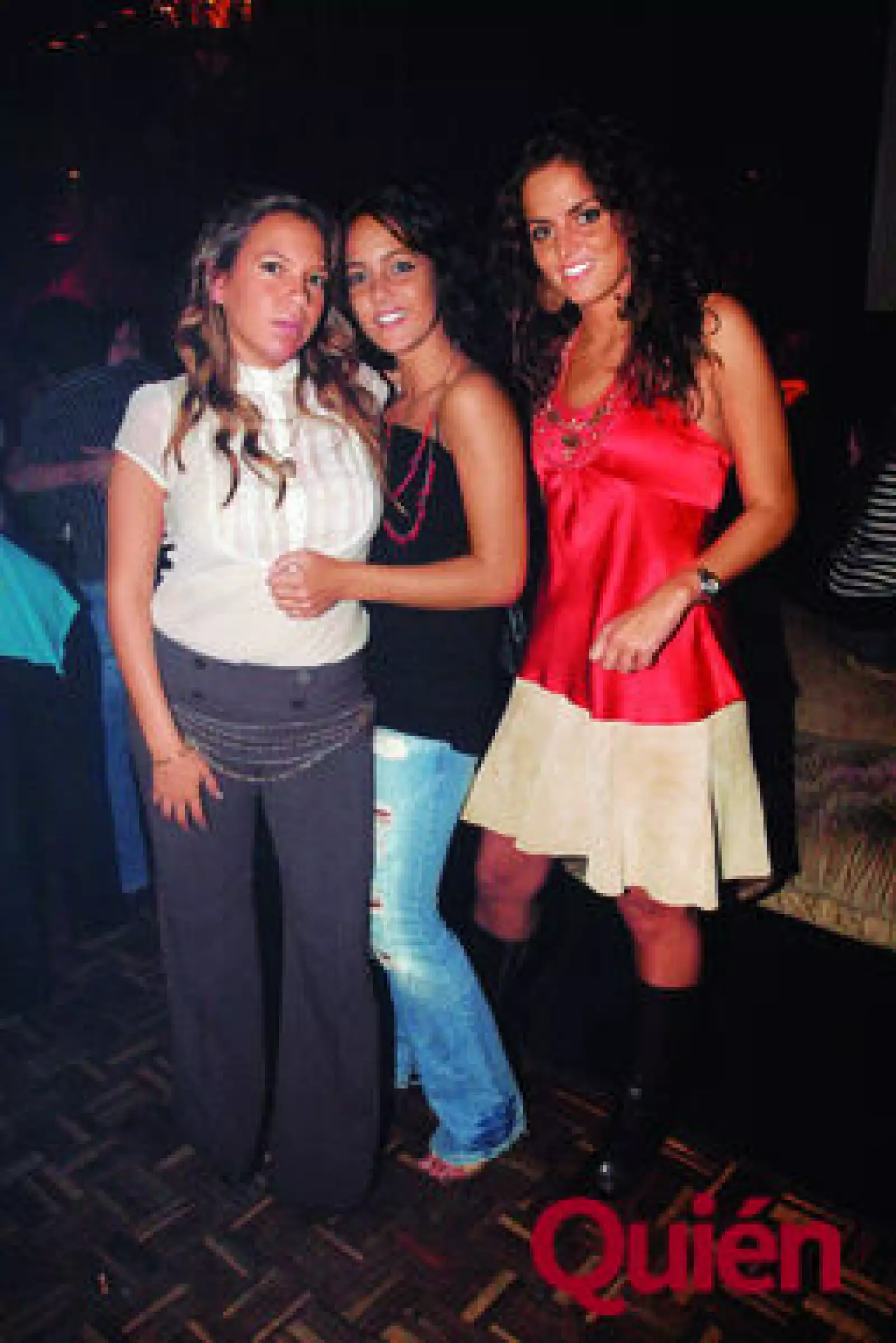 Paola Belendes, Isabel Esteves, María Esteves