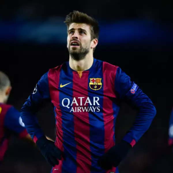 Aunque ahora mueve las caderas al ritmo de Shakira, no cabe duda que el encanto del futbolista español Gerard Piqué es cada vez mayor.