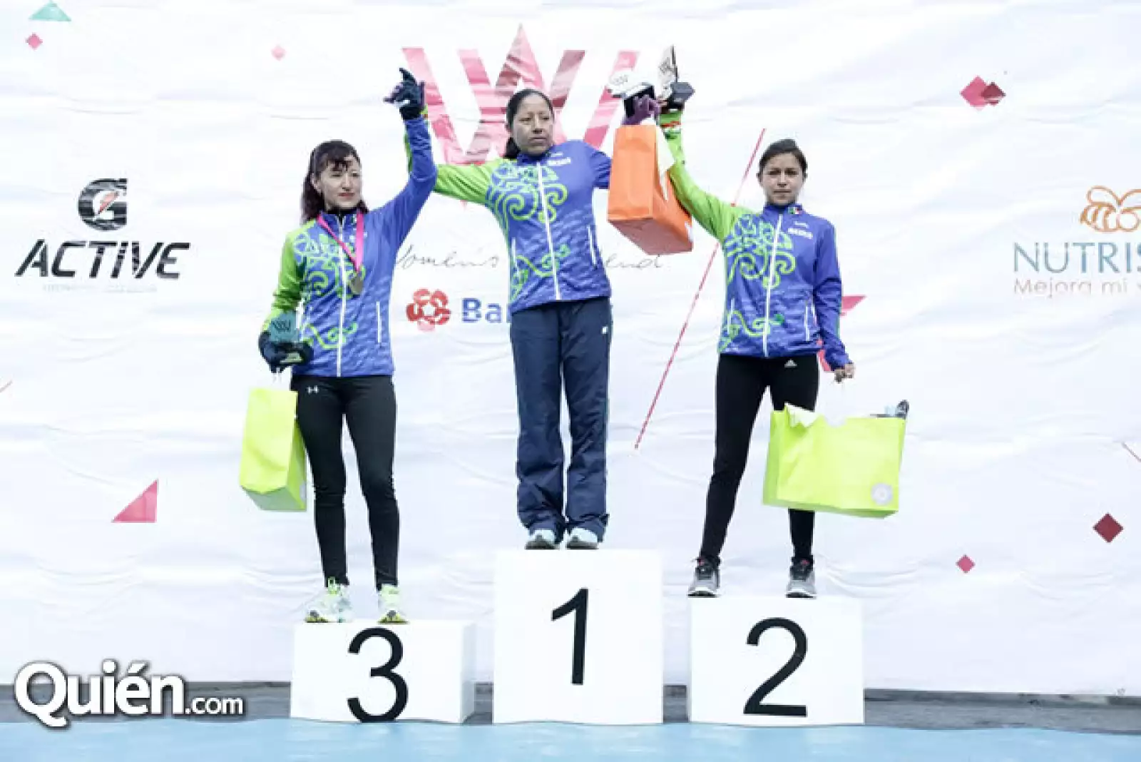 Leticia Segovia, Araceli Ordaz y Mónica Baeza
