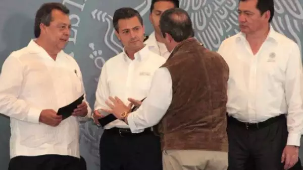 �ngel Aguirre Rivero y Pe�a Nieto