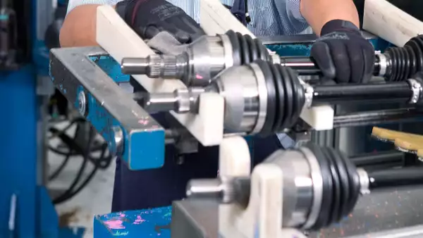 GKN