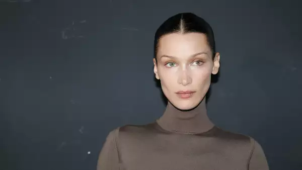Max Mara - Backstage - Milan Fashion Week Fall/Winter 2022/2023