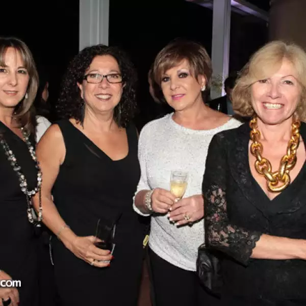 Cristy Maya,Ibaty Brickman,Cristina Alemán,Jenny Casanova