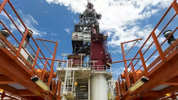 Grupo Carso reconsidera su alianza con Pemex ante incertidumbre en Lakach