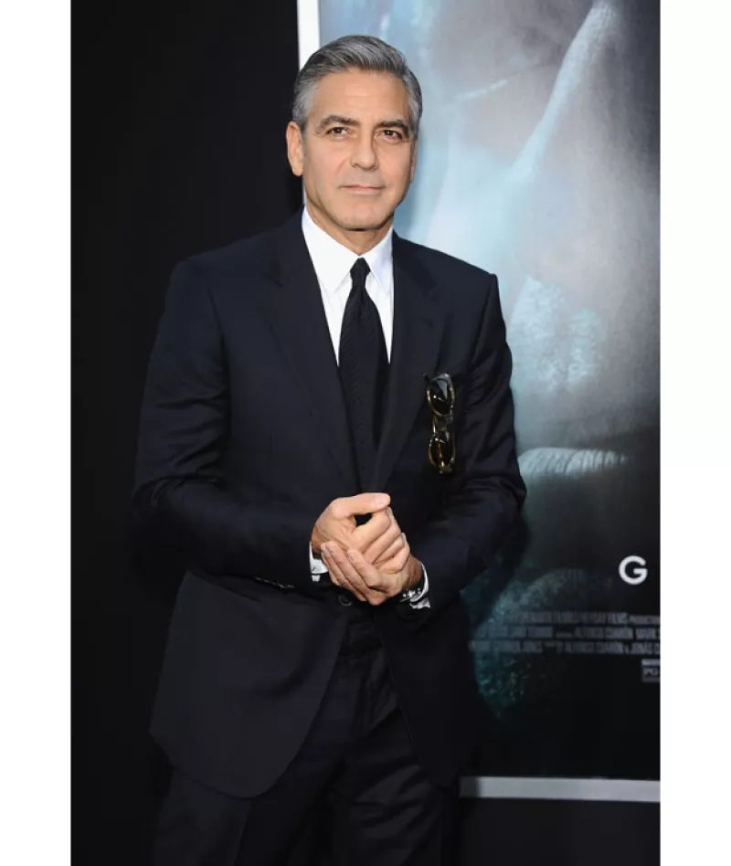 Luego de que en octubre pasado se le relacionara con la modelo Monika Jakisic, la actriz Katie Holmes y la abogada Amal Alamuddin, el atractivo actor desmintió la fama de Don Juan que se le ha hecho.