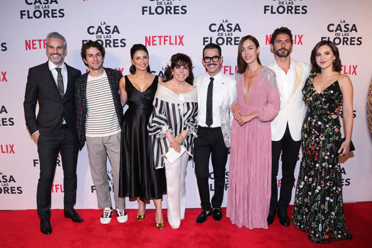 La Casa de Las Flores - Avant Premiere