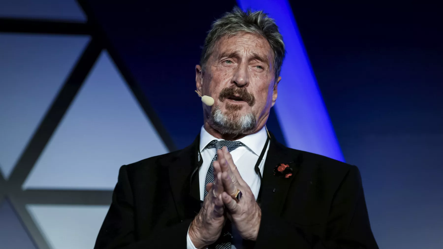John McAfee dejó una nota de su suicidio