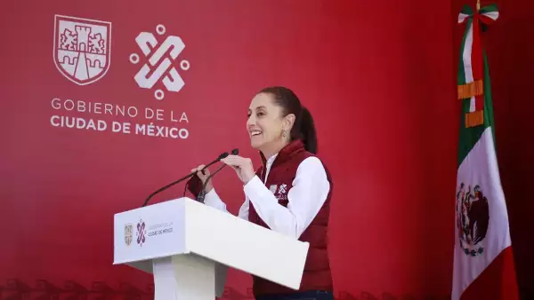 Sheinbaum critica sanciones del INE por revocación de mandato