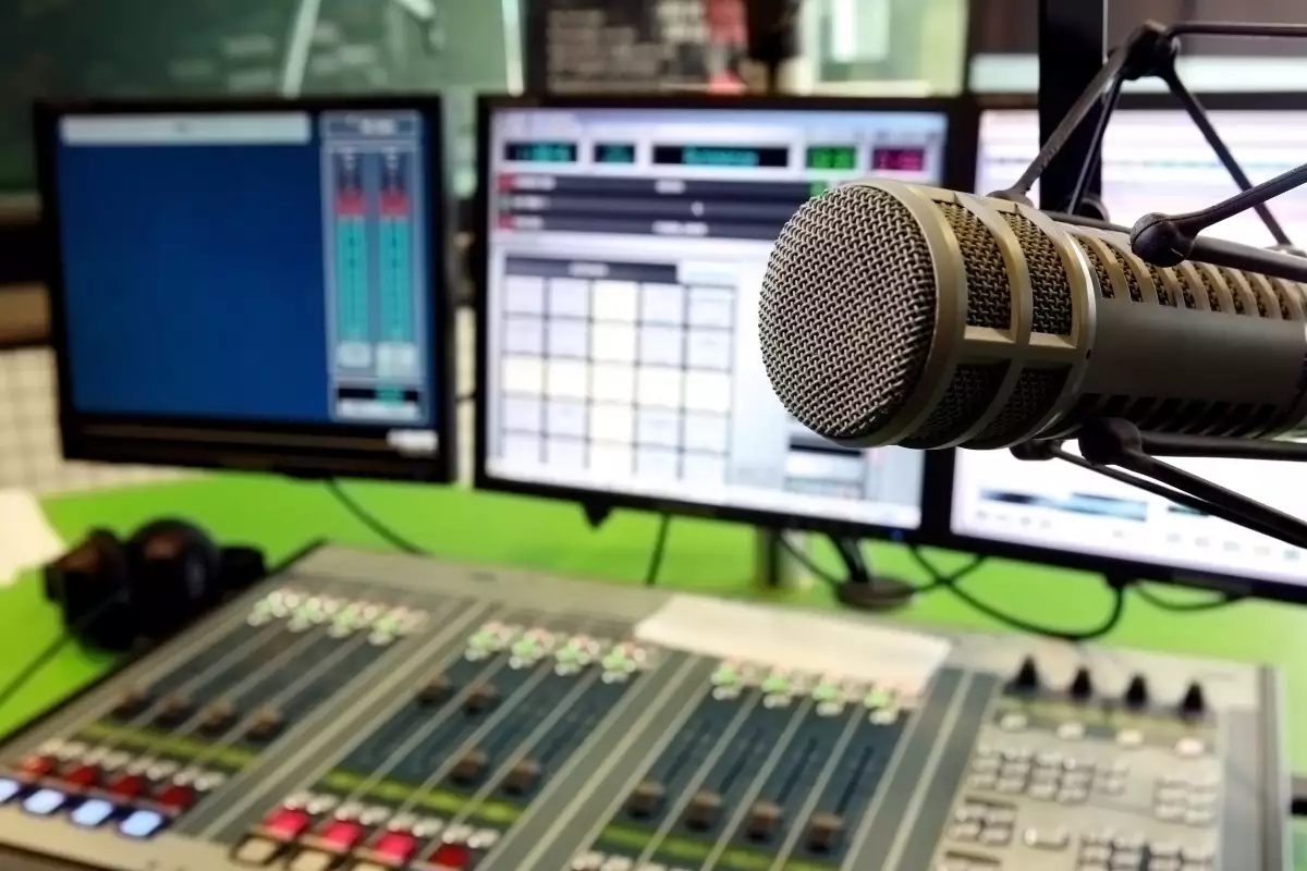 Se cree que se adjudicarán todas las estaciones de FM en la licitación.