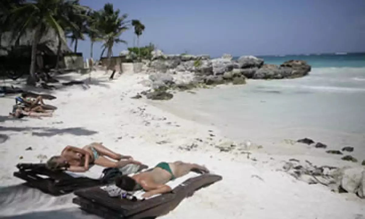 La Riviera Maya incrementó 8.1% sus cuartos ocupados y durante tres semanas promedió ocupaciones de más de 80%. (Foto: AP)