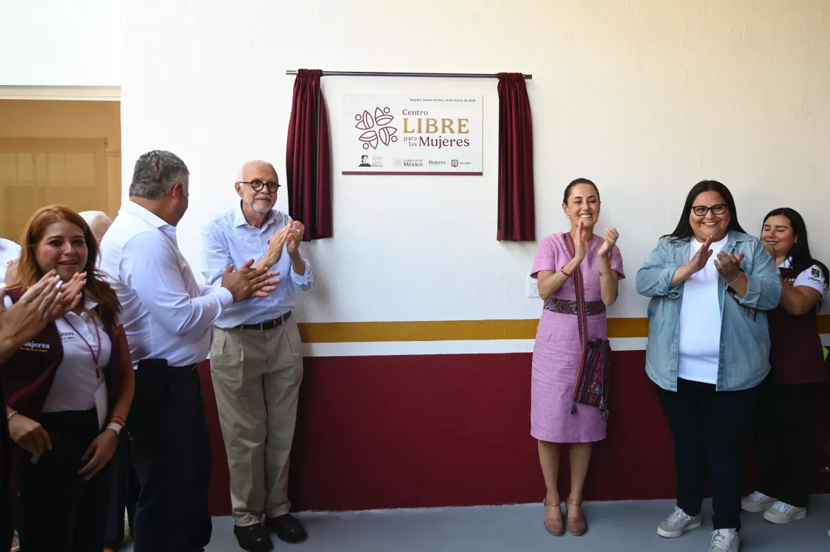 La presidenta Claudia Sheinbaum inaugura un Centro Libre para Mujeres en Nayarit.