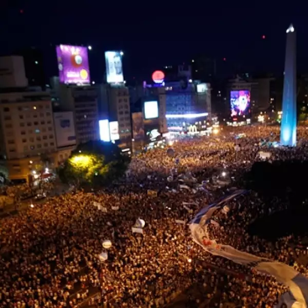 Cacerolazo_Argentina