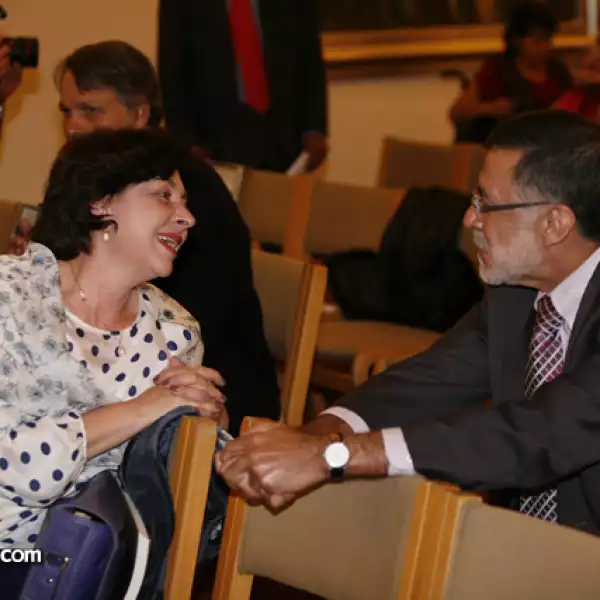 Romana Falcón,René Delgado