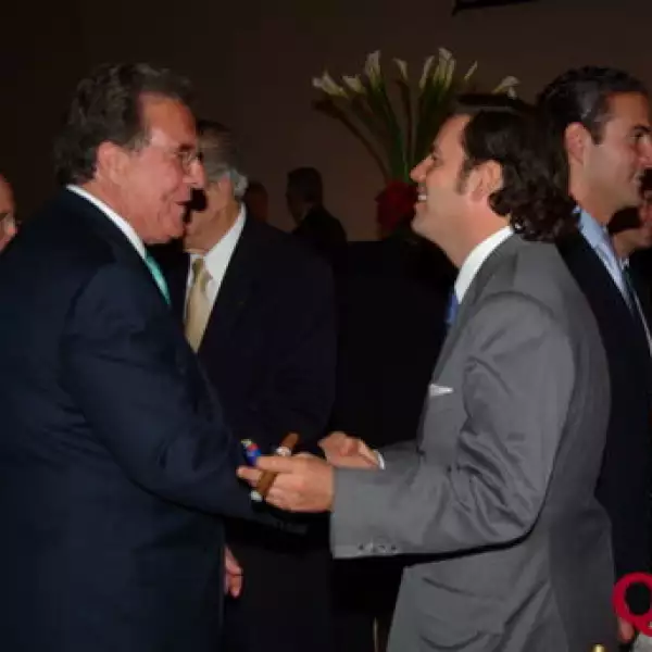 Rafael Villegas, Juan Pablo Bailleres