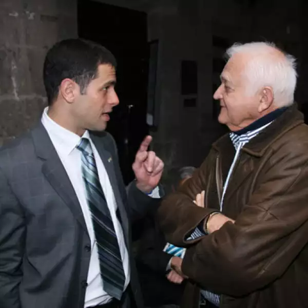 Homenaje a Jacobo Zabludovsky y Leon Davidoff.