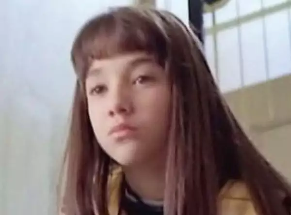 Sherlyn en la película Elisa antes del fin del mundo, 1997.