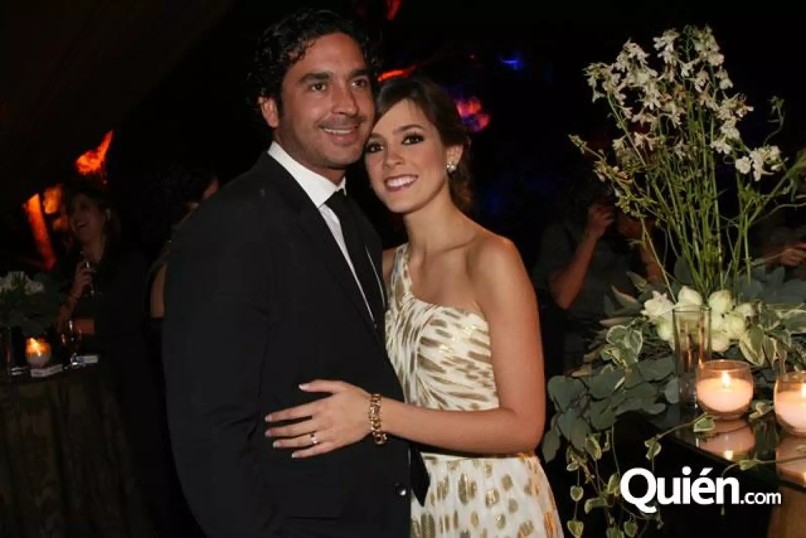 Civil Stephanie Coufal Leaño con Javier Álvarez Pintado