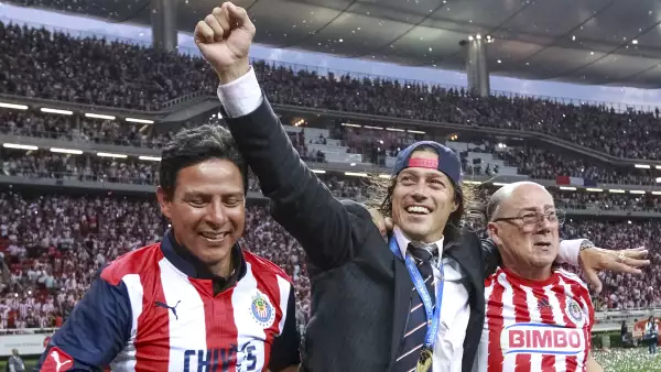 Campeón con Chivas.
