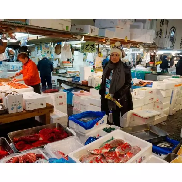 Ana Brenda se desveló para ir al fish market.