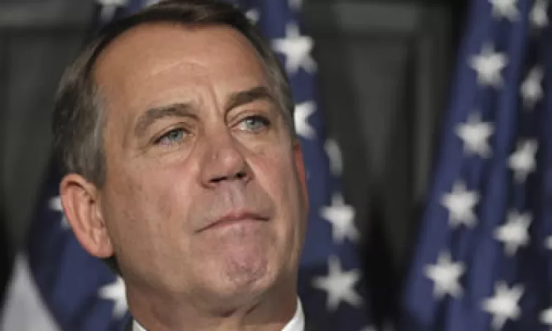 El plan entregaría 917,000 mdd en una década y cumple con el criterio de que cualquier incremento en deuda debe ser equiparado con recortes. (Foto: AP)