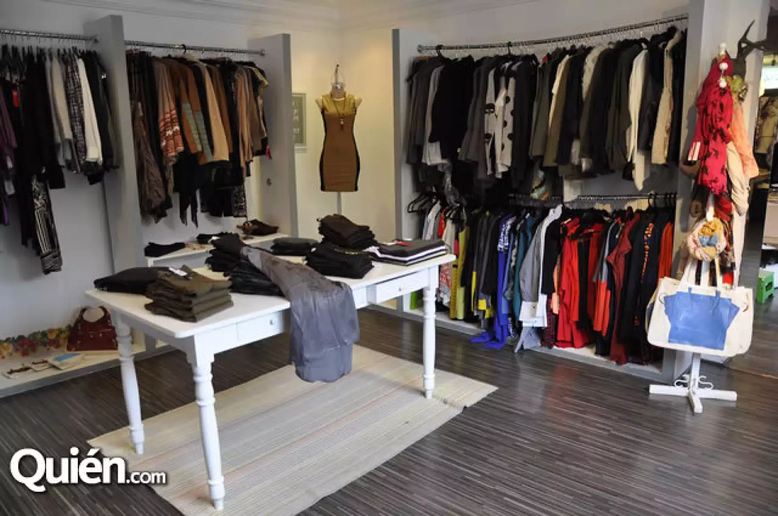 Anivrsario PuntoiComa