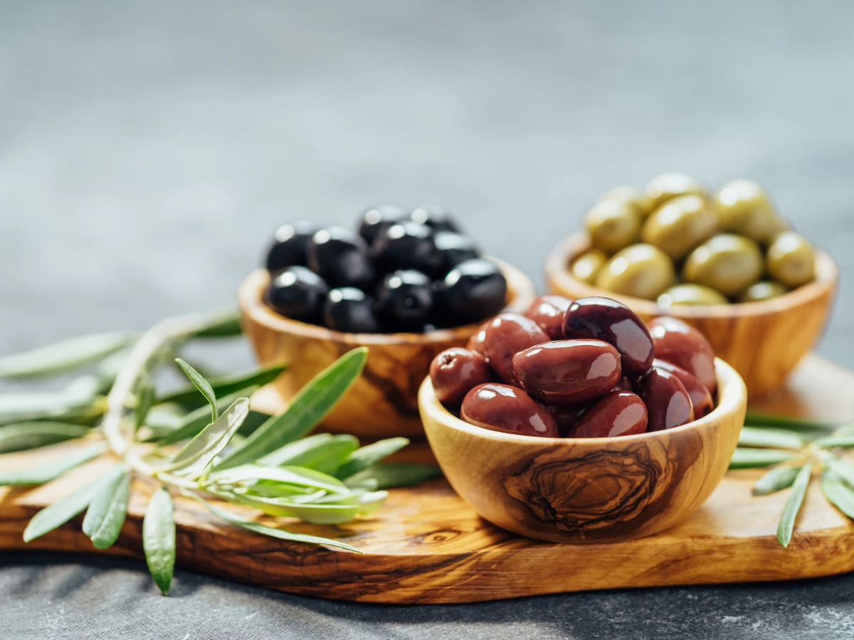 red, black and green olives