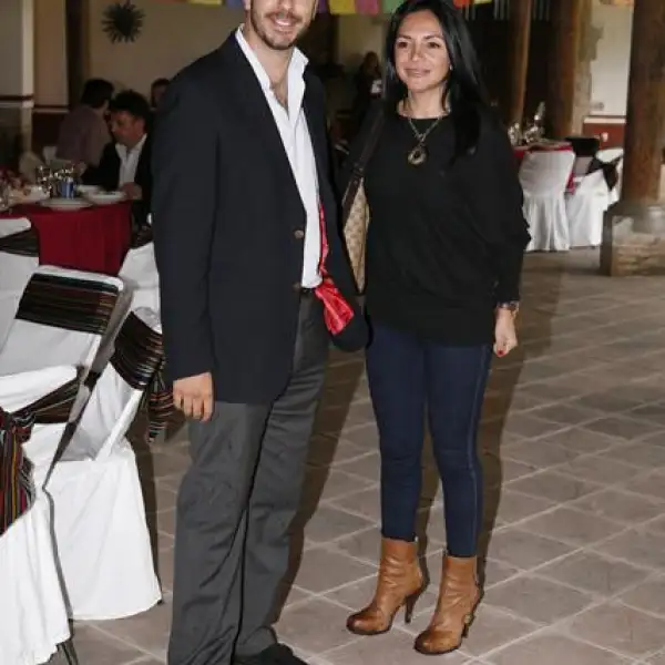 Gabriel Mendez,Michelle González