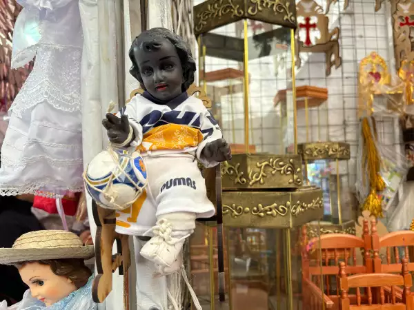 niño-dios-futbolista