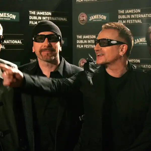 Se anunció que U2 arrancará su gira mundial para promocionar su más reciente disco, No Line on the Horizon, en Barcelona el 29 y 20 de junio.