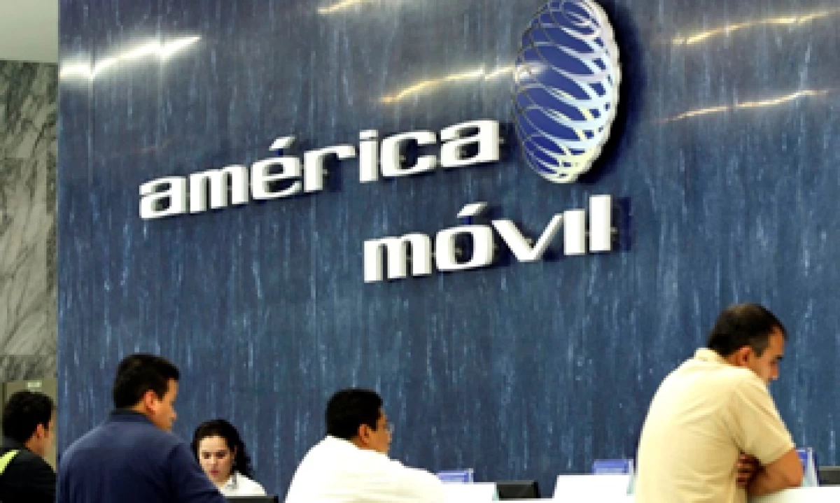AMóvil busca reducir su participación de mercado por debajo del 50%. (Foto: Reuters)