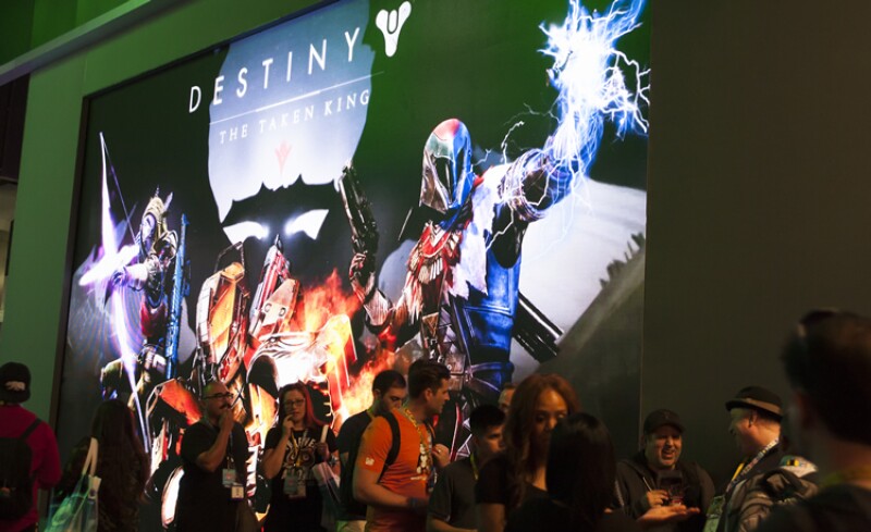 E3