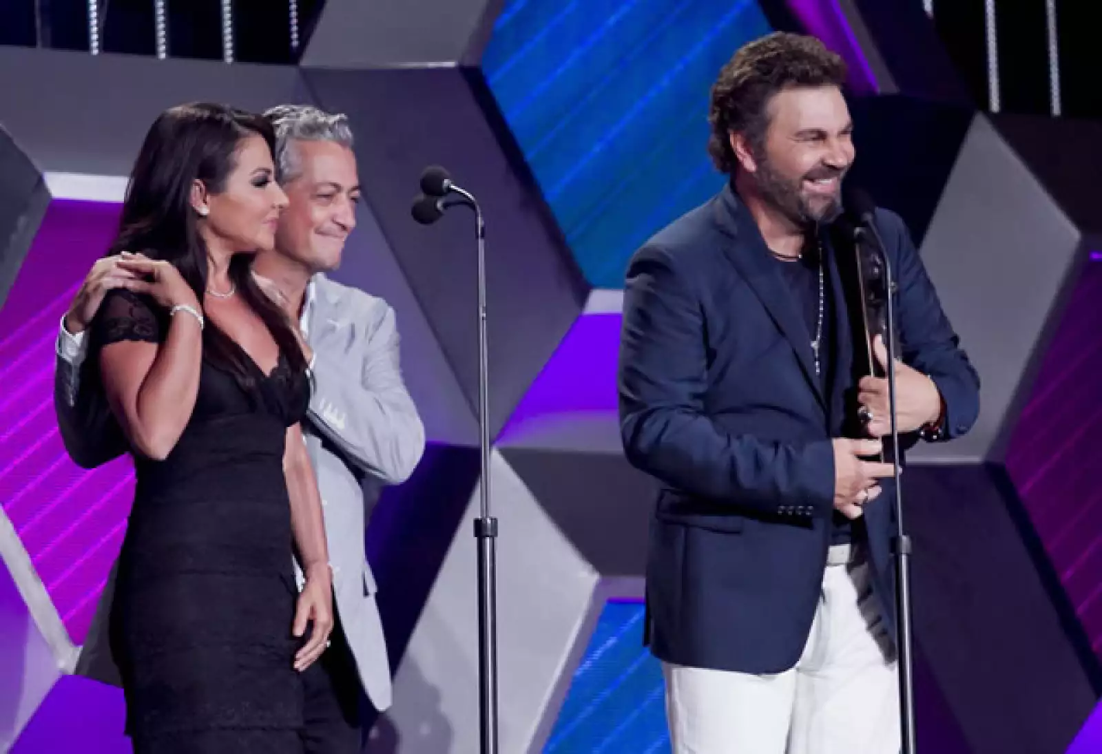El Premio Homenaje a la Trayectoria Artística se otorgó a Mijares.