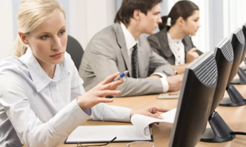 A través de la tecnología, las firmas pueden diseñar una solución que impulse el desempeño de su personal. (Foto: Photos to Go)