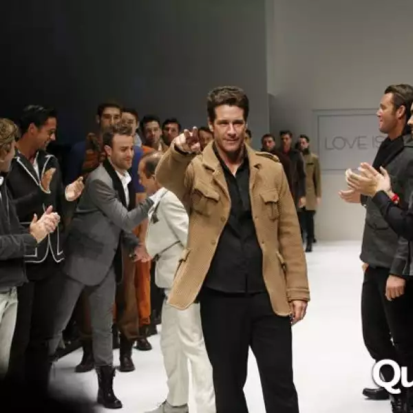 Dfashion Desfile  Love is black