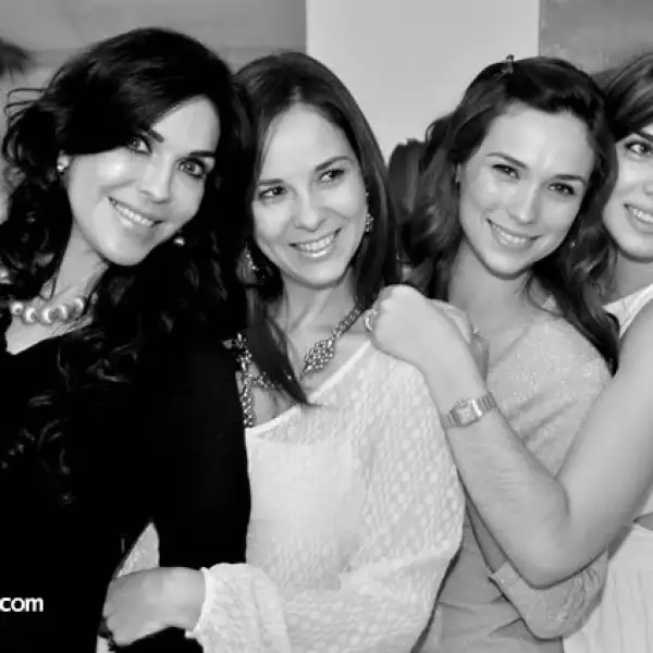 Martha de Ruíz, Martha Ruíz, Charito Ruíz de D´Alessio y Priscila Ruíz
