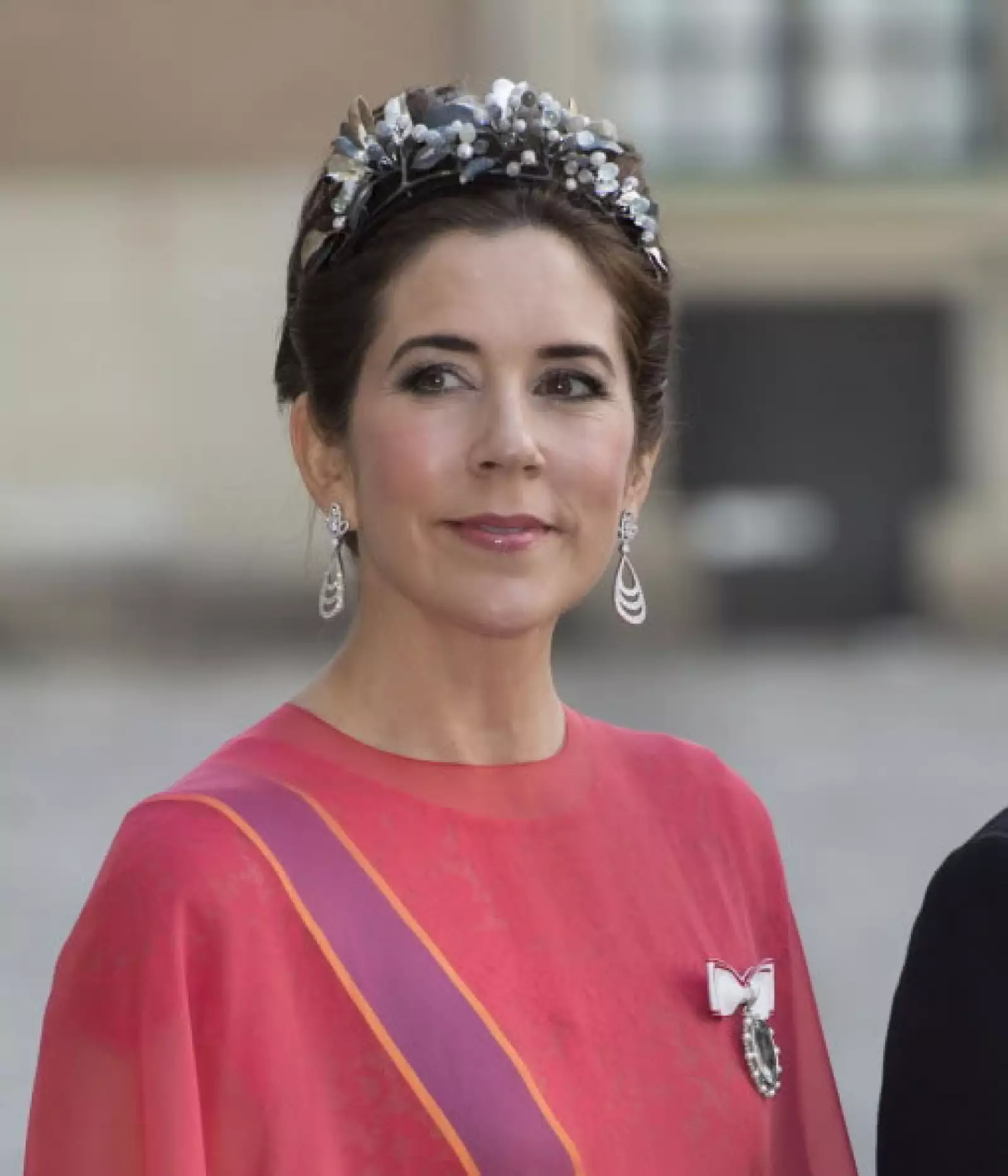 Bling Bling de ensueño! Su joyería, la cual se conforma en gran parte por coronas es un sueño hecho realidad.