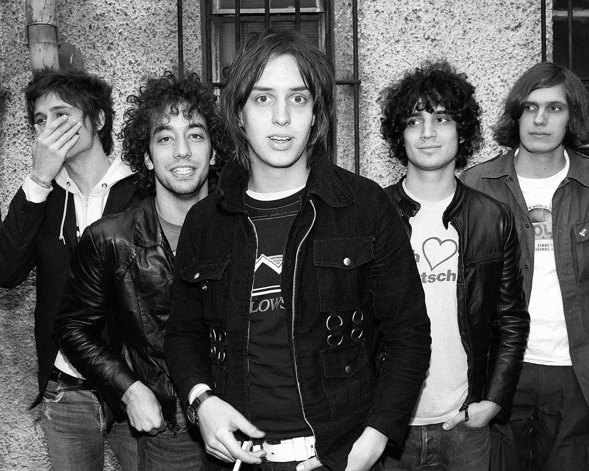 The Strokes en 2002