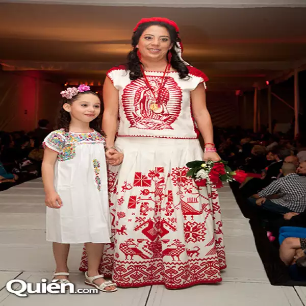 Desfile Tres Generaciones Map