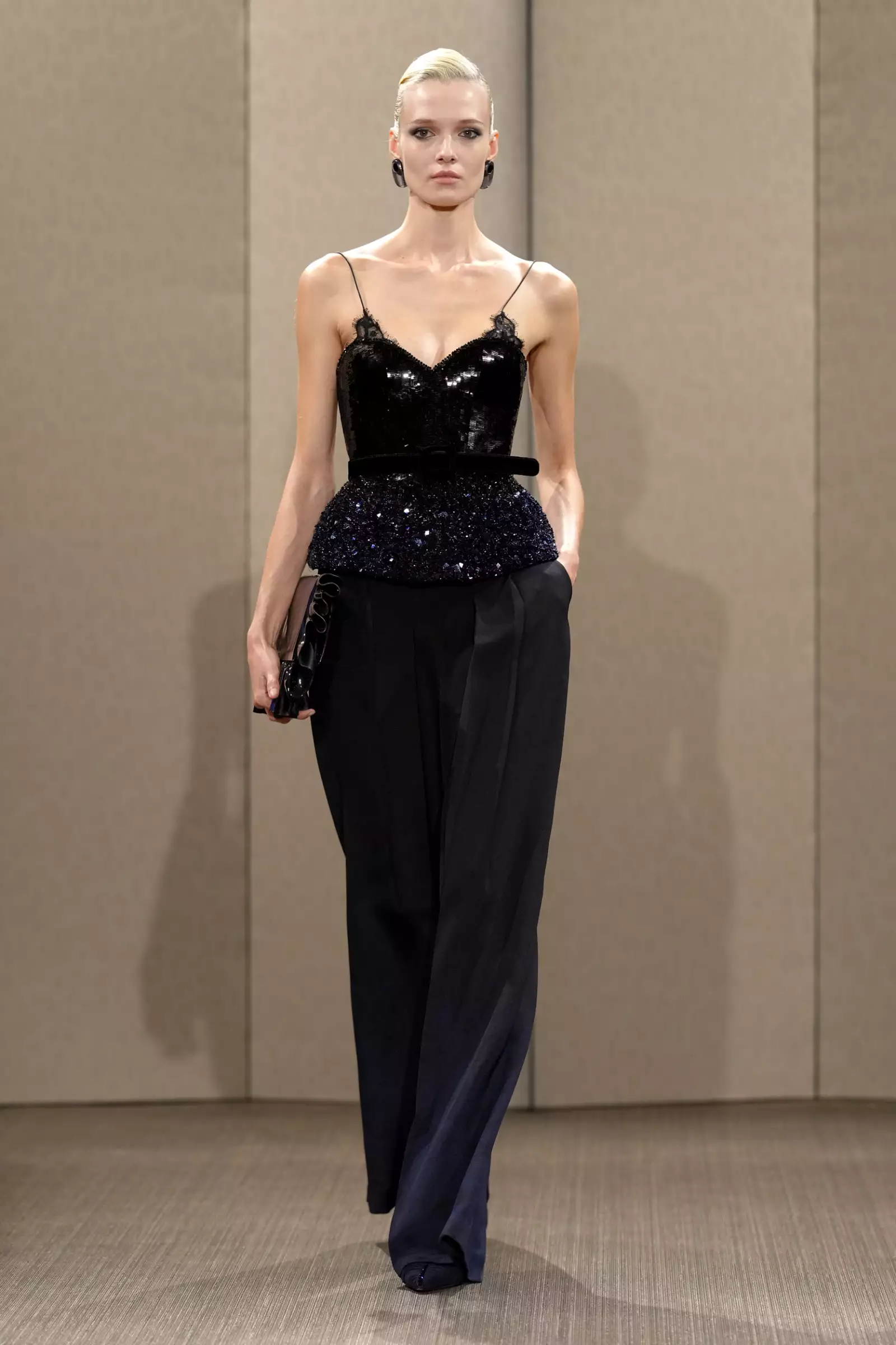 Armani Prive HC F26 016.jpg