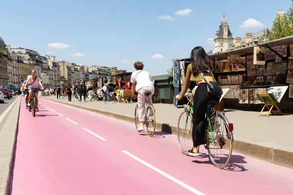 Paris-ciclovías-uso-de-bicicletas-olimpicos