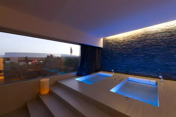 Hela Spa