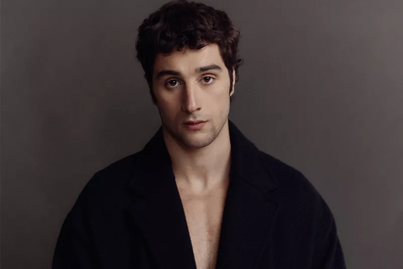 Agustin Della Corte, actor uruguayo. 