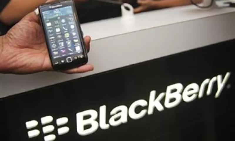 Las acciones de RIM cayeron el martes pasado por debajo de los 20 dólares por primera vez en seis años. (Foto: Reuters)