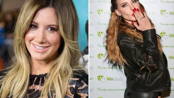 Mediante Twitter la ex niña Disney compartió con sus seguidores que no deja de poner la canción “En la Oscuridad” de la mexicana.