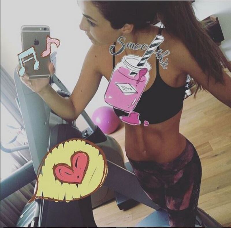 La cantante posteó la mañana de este martes esta fotografía, en la que la vemos lista para ejercitarse.
